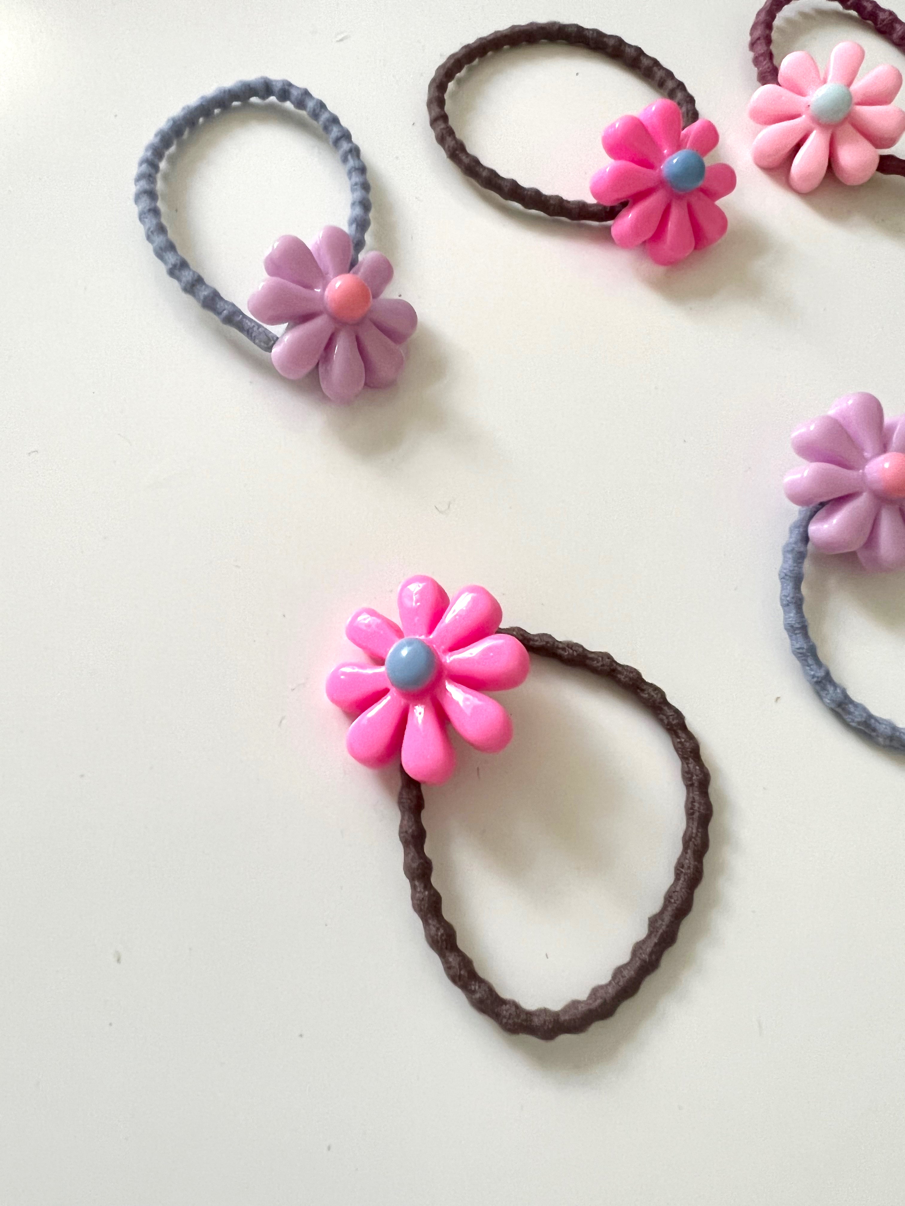 Flower hair ties